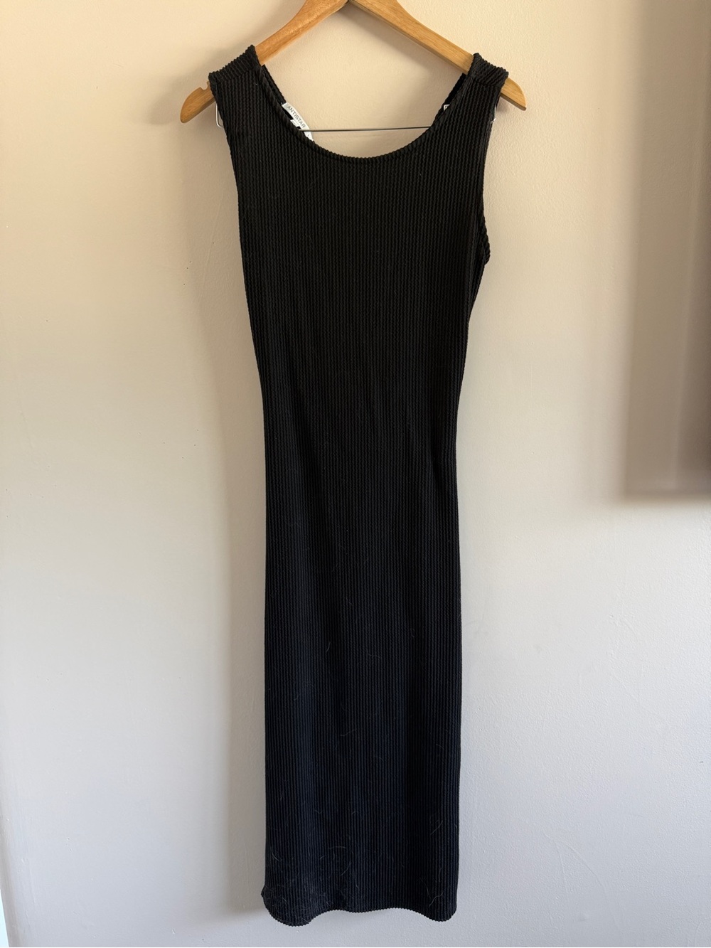 Sleeveless Black Ribbed Open Back Maxi Dress